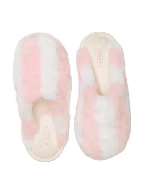 Victoria's Secret Closed-Toe Faux Fur Slippers
