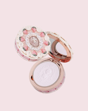Flower Knows Strawberry Cupid Pressed Powder